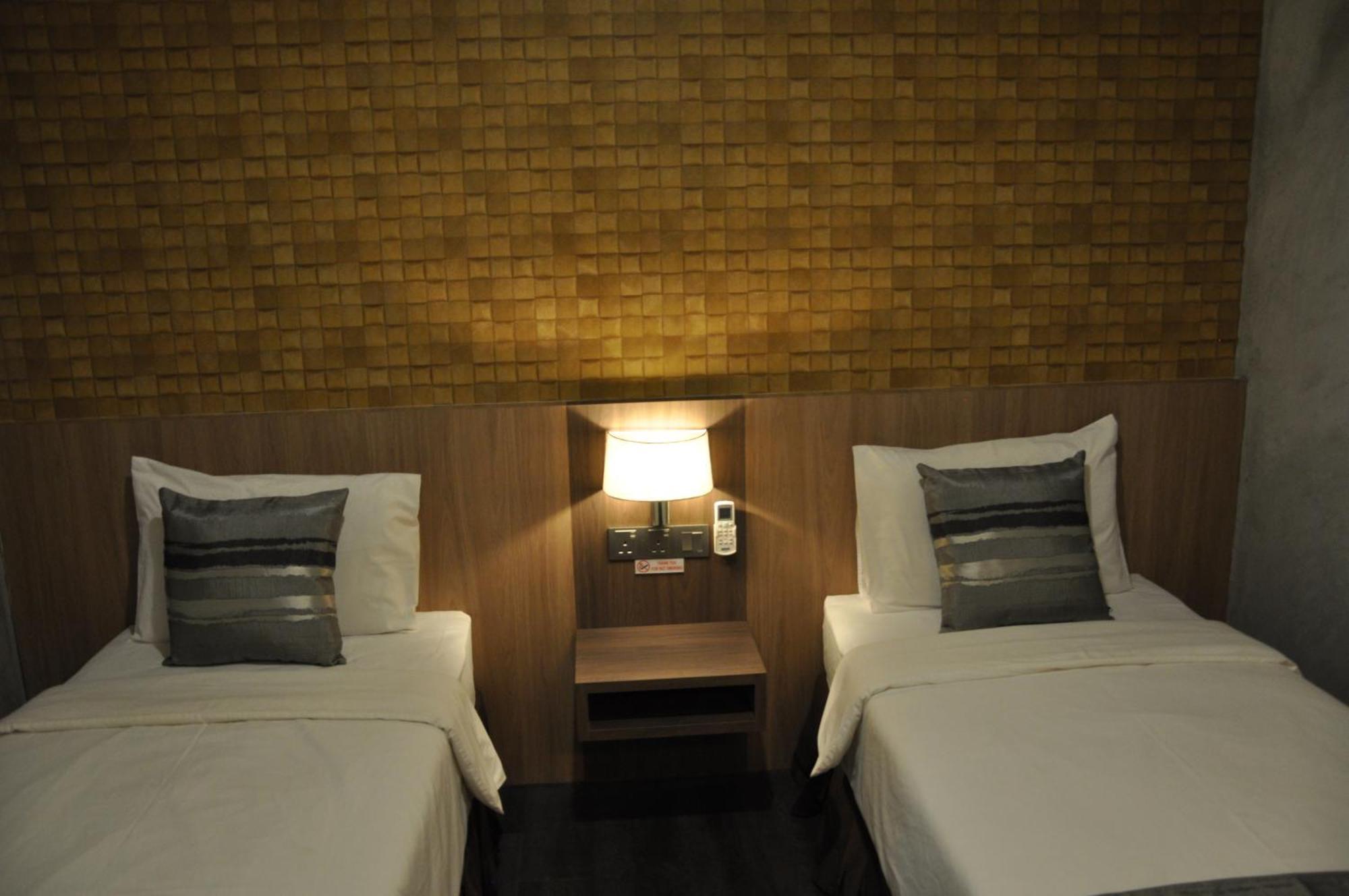 Valya Hotel, Ипох Экстерьер фото